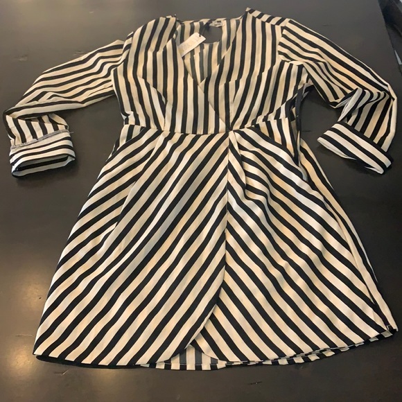 NWT Amuse Society striped Dress - Picture 1 of 7